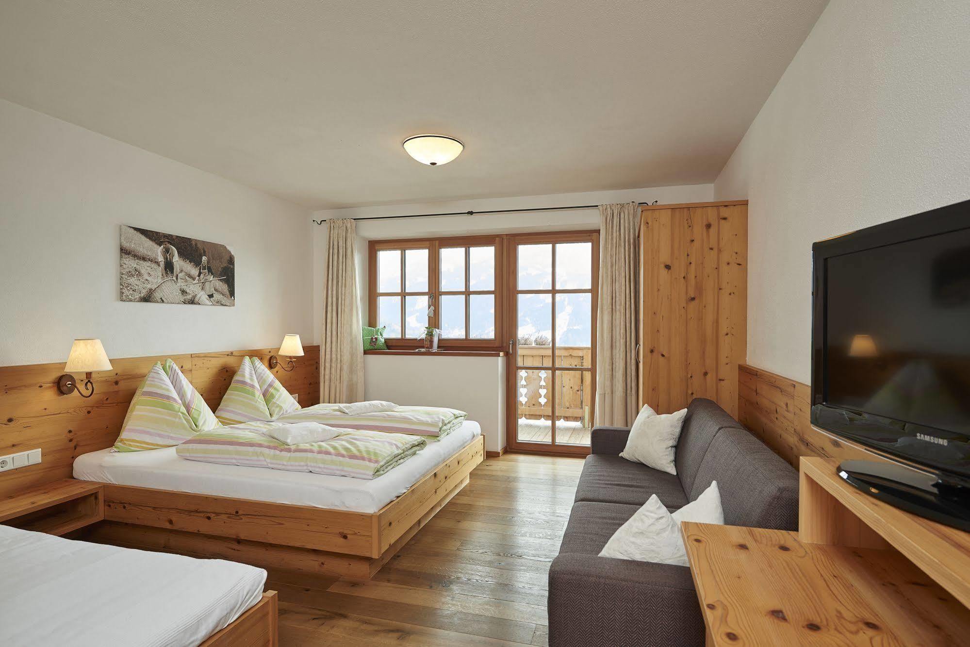Jausenstation Pfefferbauer Guest house Zell am See
